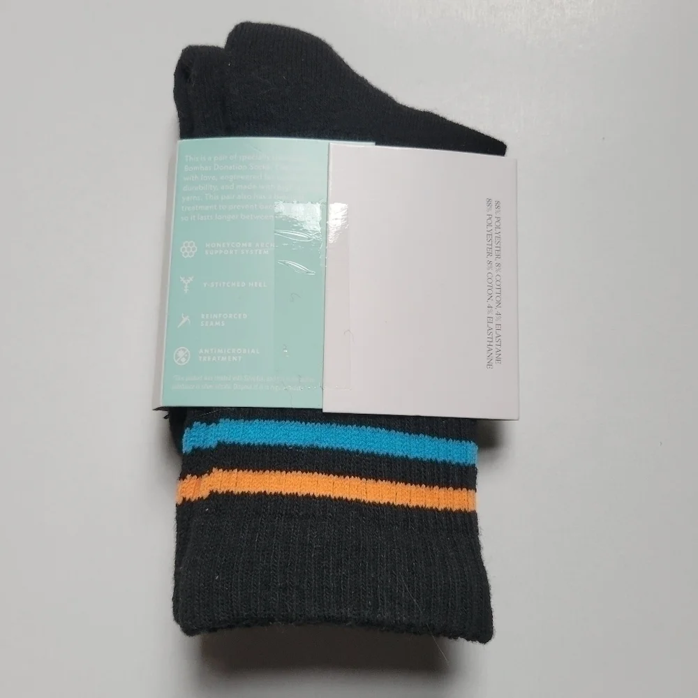 BOMBAS NWT kids socks size extra small.